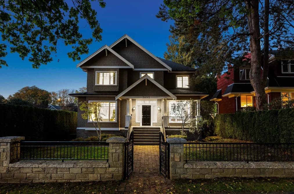 3895 W 23RD AVENUE, Vancouver, BC — Residential for Sale - Main Photo