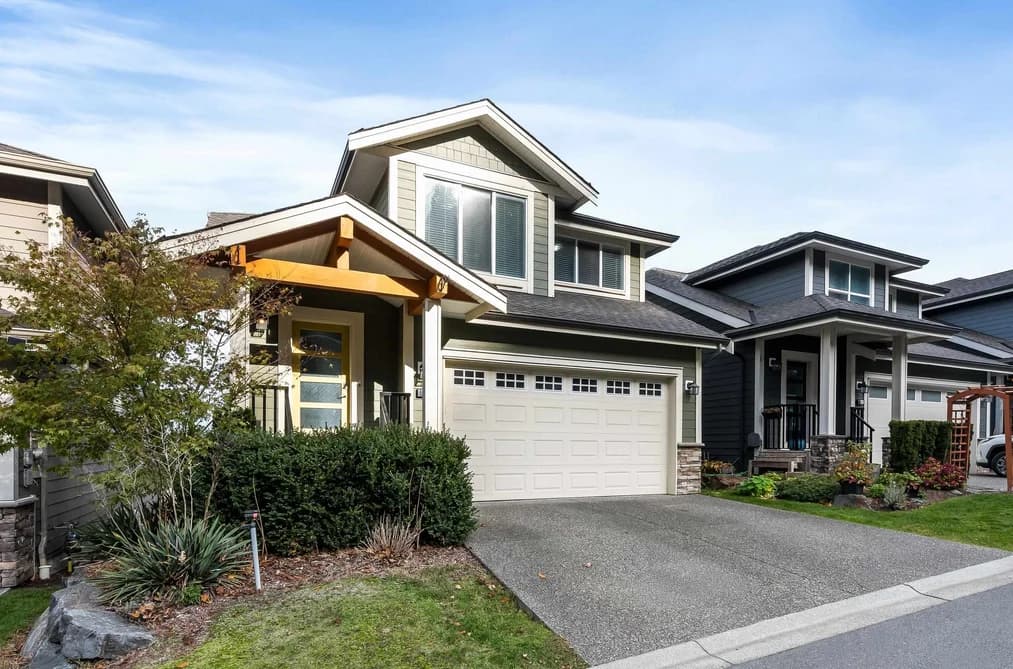 39-50634 Ledgestone Place, Chilliwack, BC - House for Sale - Photo 2 of 36