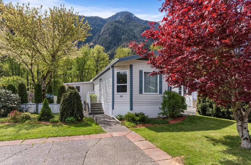 39 62790 FLOOD HOPE ROAD, Hope, BC — Residential for Sale - Main Photo