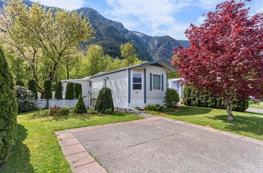 39 62790 FLOOD HOPE ROAD, Hope, BC — Residential for Sale - Photo 2
