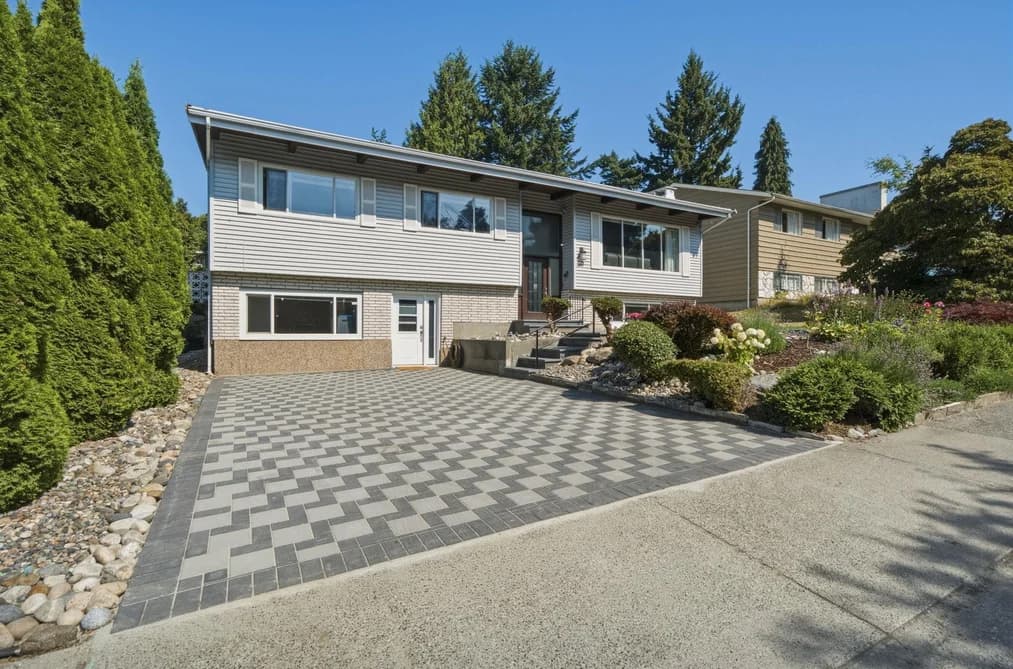 39 MOTT CRESCENT, New Westminster, BC — Residential for Sale - Photo 2