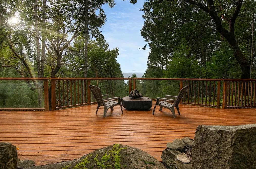 390 JUNIPER LANE, Galiano Island, BC — Residential for Sale - Photo 2
