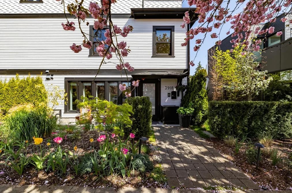 3918 CAROLINA STREET, Vancouver, BC — Residential for Sale - Photo 2