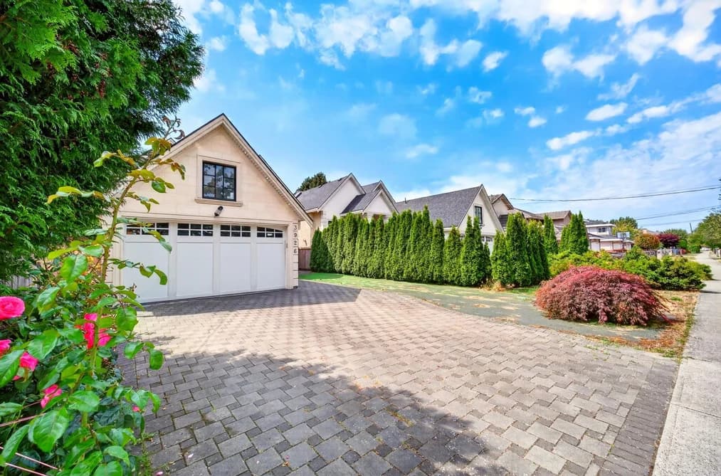 3926 LOCKHART ROAD, Richmond, BC — Residential for Sale - Photo 2