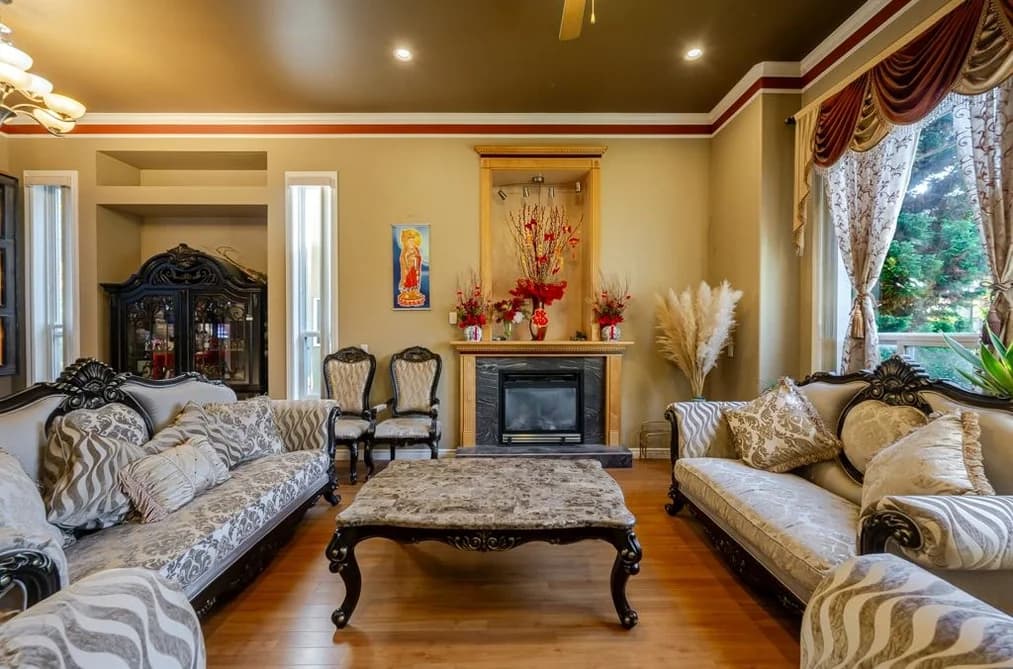 3950 Brighton Place, Abbotsford, BC - House for Sale - Photo 2 of 40 3950 Brighton Place, Abbotsford, BC - House for Sale - Photo 2 of 40