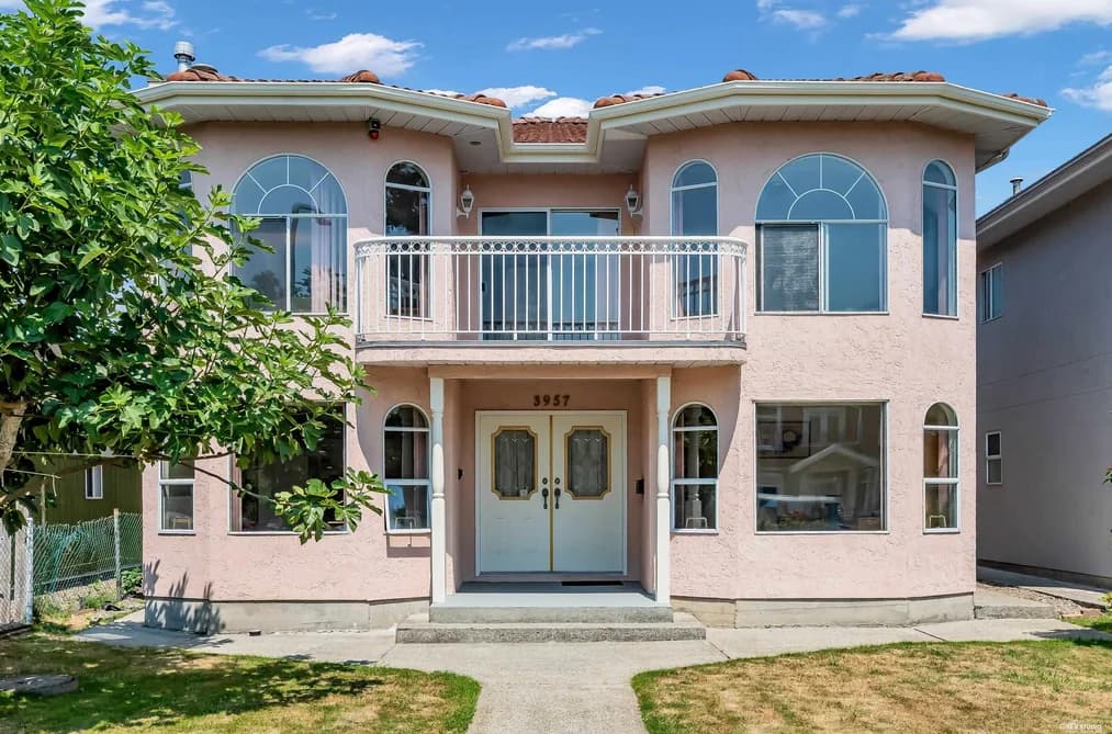 3957 SPRUCE STREET, Burnaby, BC — Residential for Sale - Main Photo