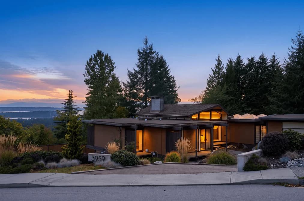 3959 PROSPECT ROAD, North Vancouver, BC — Residential for Sale - Photo 2