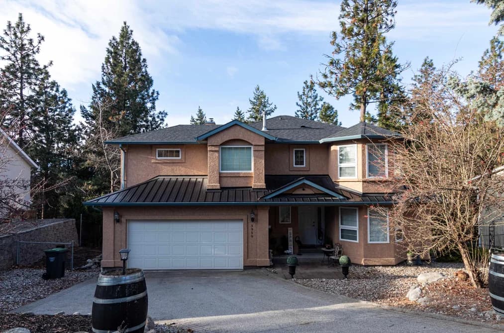3959 TREPANIER HEIGHTS AVENUE, No City Value, BC — Residential for Sale - Main Photo