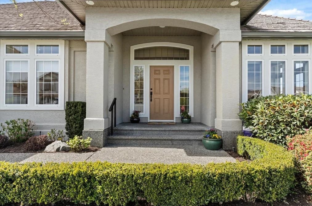 3963 COACHSTONE WAY, Abbotsford, BC — Residential for Sale - Photo 2