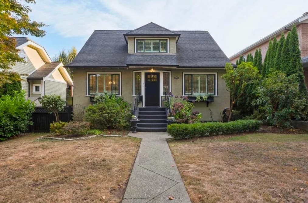 3964 DUNDAS STREET, Burnaby, BC — Residential for Sale - Main Photo
