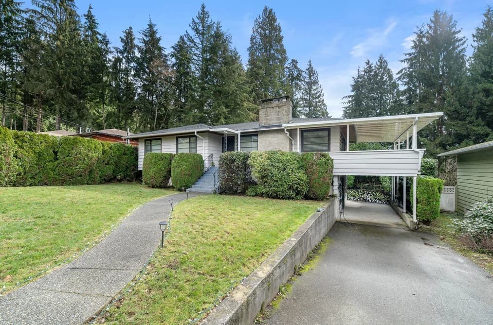 3990 DELBROOK AVENUE, North Vancouver, BC — Residential for Sale - Photo 2