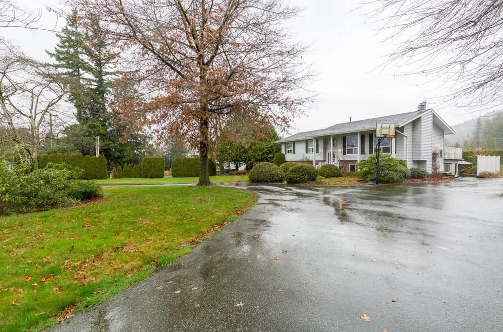 3996 ECKERT STREET, Yarrow, BC — Residential for Sale - Main Photo