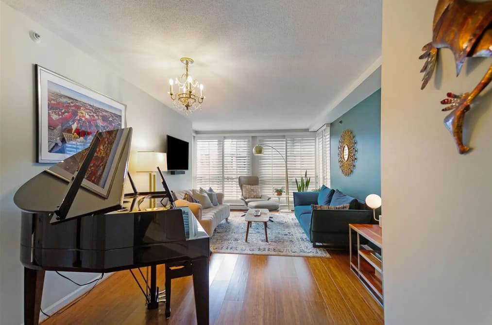 3F 199 DRAKE STREET, Vancouver, BC — Residential for Sale - Main Photo