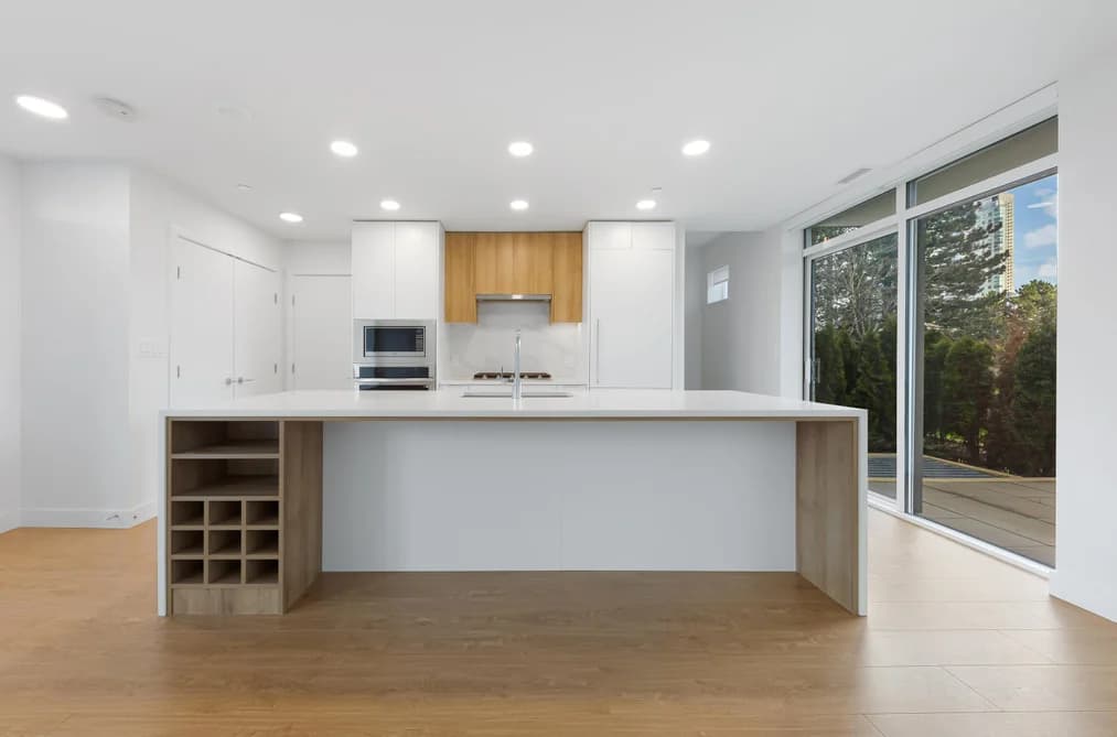 4 10160 133 STREET, Surrey, BC — Residential for Sale - Photo 2