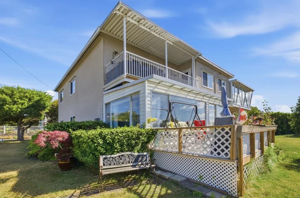 1 1040 PARKER STREET, White Rock, BC — Residential for Sale - Main Photo