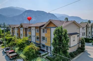 Townhouse for sale at 4 1188 Wilson Crescent Squamish British Columbia - MLS: R3159653