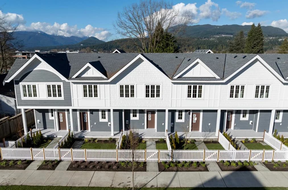 4 2808 ST. GEORGE STREET, Port Moody, BC — Residential for Sale - Photo 2