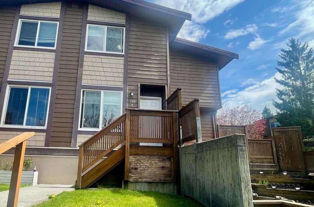 4 306 HIGHLAND WAY, Port Moody, BC — Residential for Sale - Photo 2