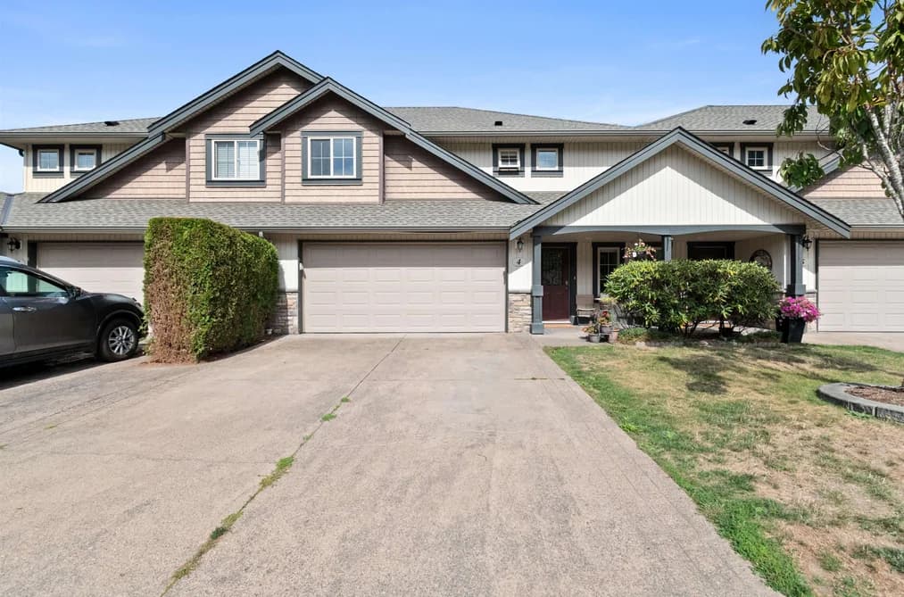 4 44523 MCLAREN DRIVE, Chilliwack, BC — Residential for Sale - Main Photo