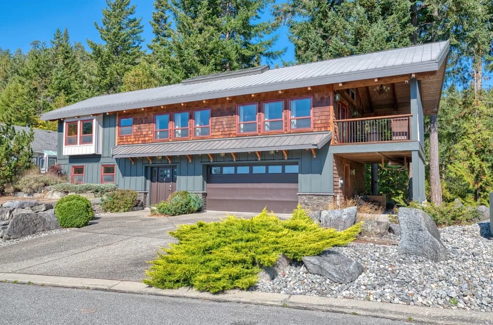 4 4622 SINCLAIR BAY ROAD, Garden Bay, BC — Residential for Sale - Photo 2