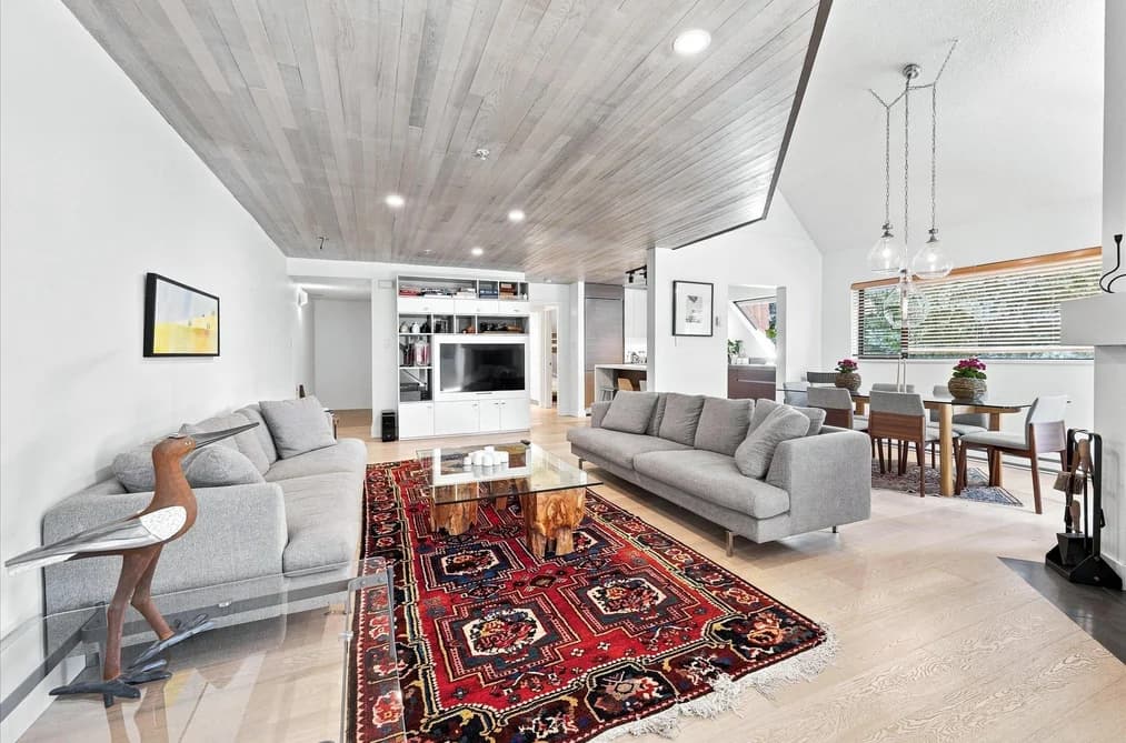 4 4637 BLACKCOMB WAY, Whistler, BC — Residential for Sale - Photo 2