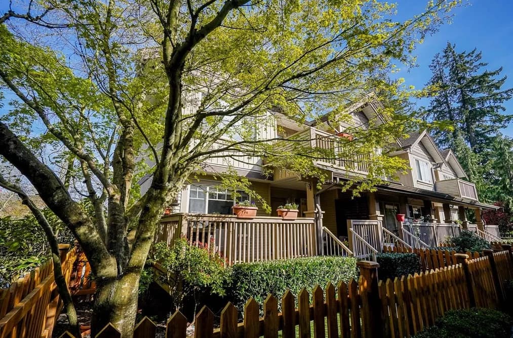 4 6238 192 STREET, Surrey, BC — Residential for Sale - Photo 2