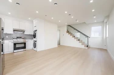 Half Duplex for sale at 4 6554 Charles Street Burnaby British Columbia - MLS: R3117551
