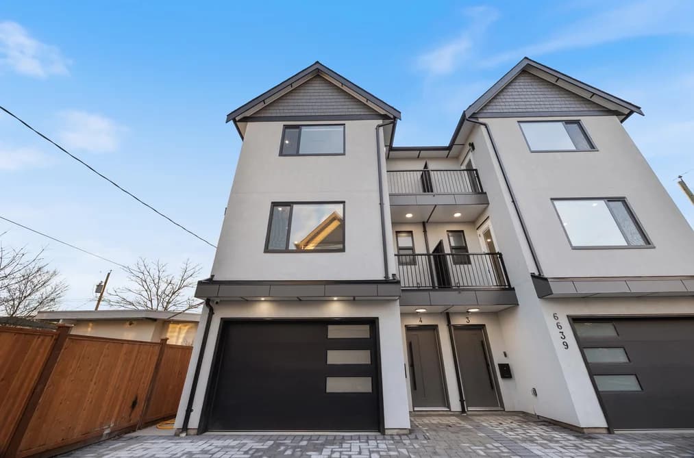 4 6639 ACACIA AVENUE, Burnaby, BC — Residential for Sale - Main Photo