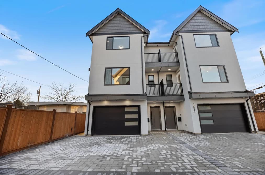 4 6639 ACACIA AVENUE, Burnaby, BC — Residential for Sale - Photo 2