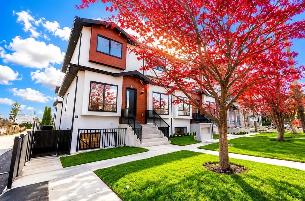 4 6692 NAPIER STREET, Burnaby, BC — Residential for Sale - Photo 2