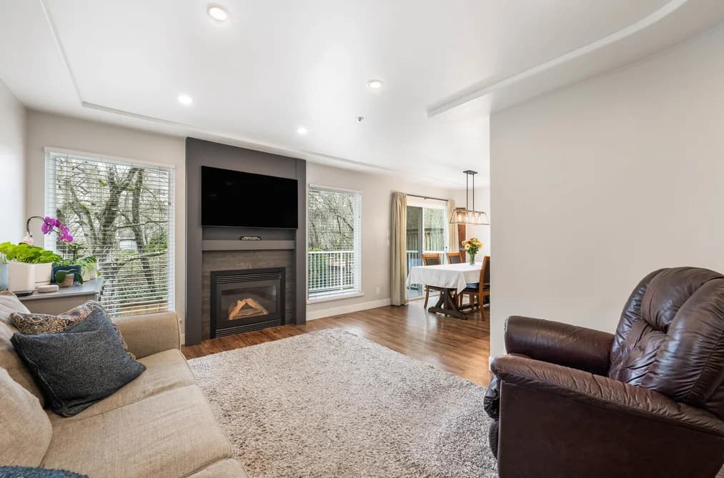 4 9559 208 STREET, Langley, BC — Residential for Sale - Photo 2