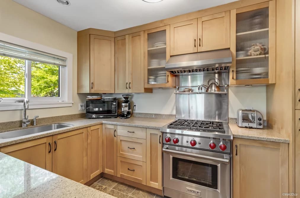 4 E 46TH AVENUE, Vancouver, BC — Residential for Sale - Photo 2