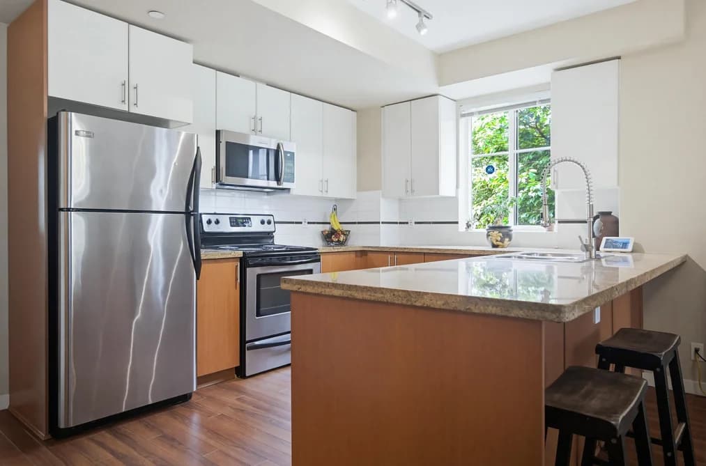 40 13239 OLD YALE ROAD, Surrey, BC — Residential for Sale - Main Photo