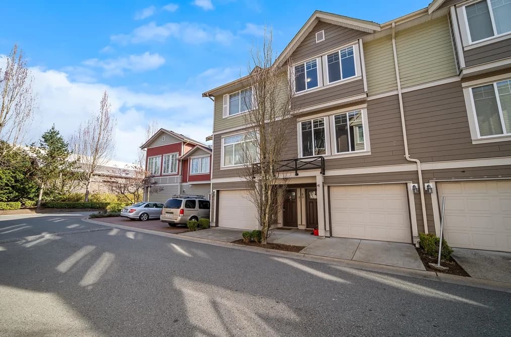 40 15399 GUILDFORD DRIVE, Surrey, BC — Residential for Sale - Main Photo
