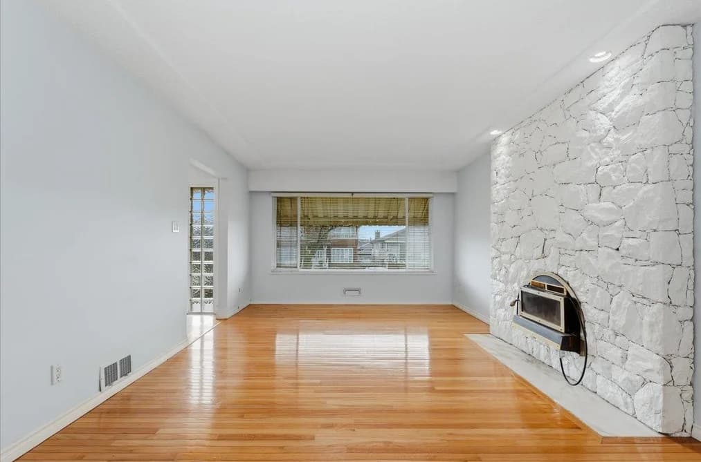 4009 UNION STREET, Burnaby, BC — Residential for Sale - Photo 2