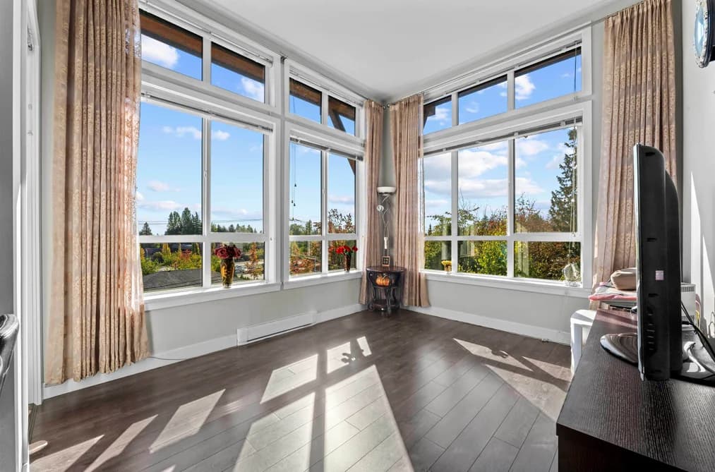 401 10455 154 STREET, Surrey, BC — Residential for Sale - Photo 2