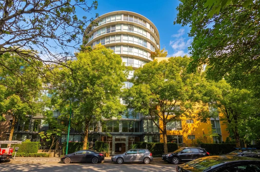 401 1485 W 6TH AVENUE, Vancouver, BC — Residential for Sale - Main Photo