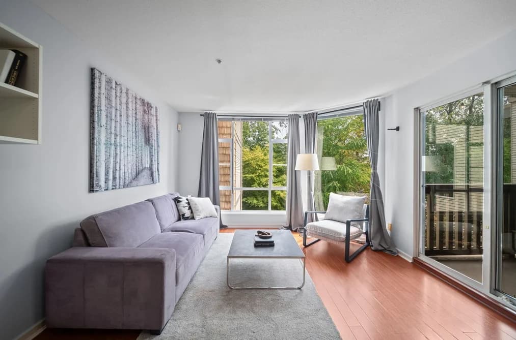 401 22233 RIVER ROAD, Maple Ridge, BC — Residential for Sale - Main Photo