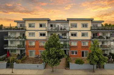 Condo for sale at 401 22363 Selkirk Avenue Maple Ridge British Columbia - MLS: R3129414