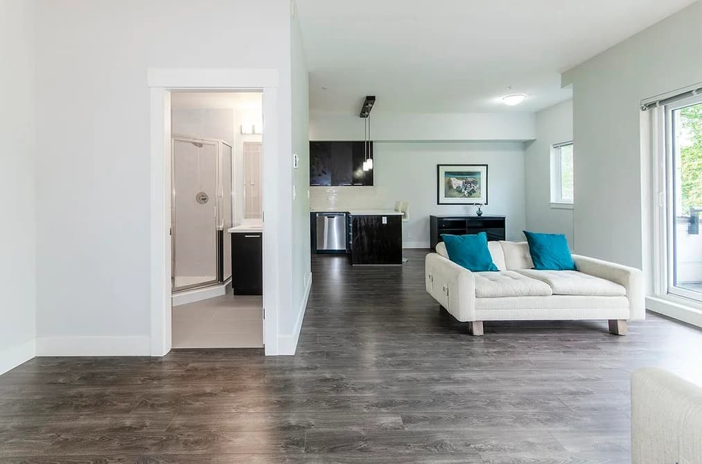 401 2362 WHYTE AVENUE, Port Coquitlam, BC — Residential for Sale - Photo 2