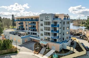 Condo for sale at 401 33160 Plaxton Crescent Abbotsford British Columbia - MLS: R3103611
