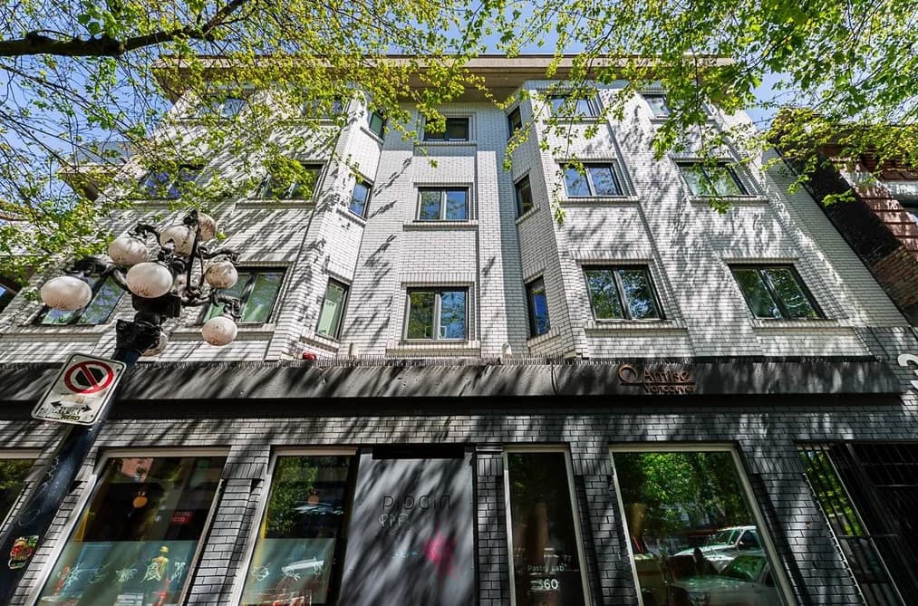 401 370 CARRALL STREET, Vancouver, BC — Residential for Sale - Photo 2