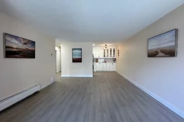 Condo for sale at 401 4941 Lougheed Highway Burnaby British Columbia - MLS: R3134796