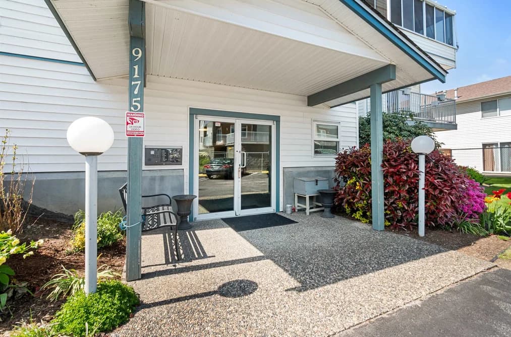 401 9175 EDWARD STREET, Chilliwack, BC — Residential for Sale - Main Photo