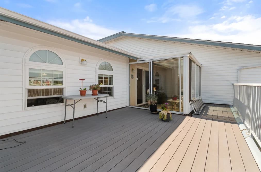 401 9175 EDWARD STREET, Chilliwack, BC — Residential for Sale - Photo 2