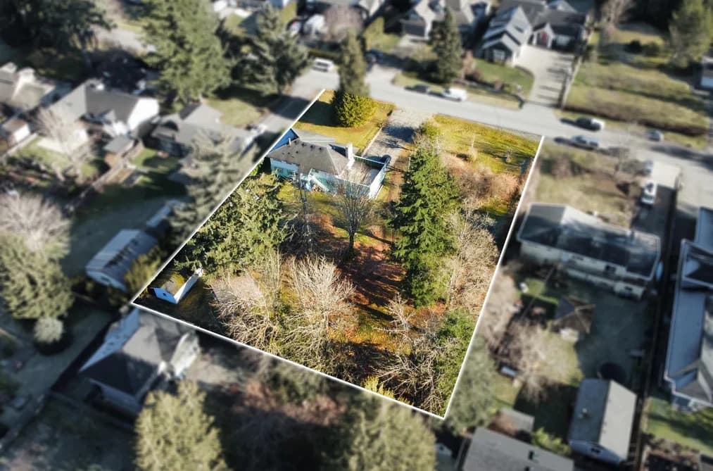 40127 KALODON ROAD, Squamish, BC — Residential for Sale - Main Photo