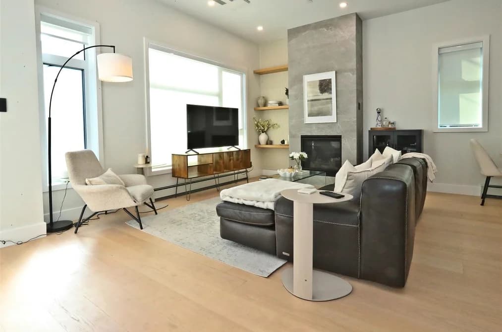 4015 VICTORIA DRIVE, Vancouver, BC — Residential for Sale - Photo 2