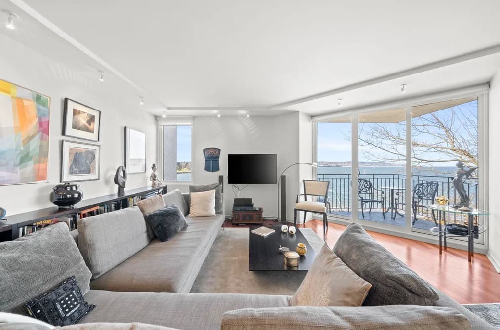 402 1575 BEACH AVENUE, Vancouver, BC — Residential for Sale - Photo 2