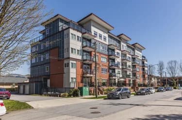 Condo for sale at 402 2229 Atkins Avenue Port Coquitlam British Columbia - MLS: R3136073