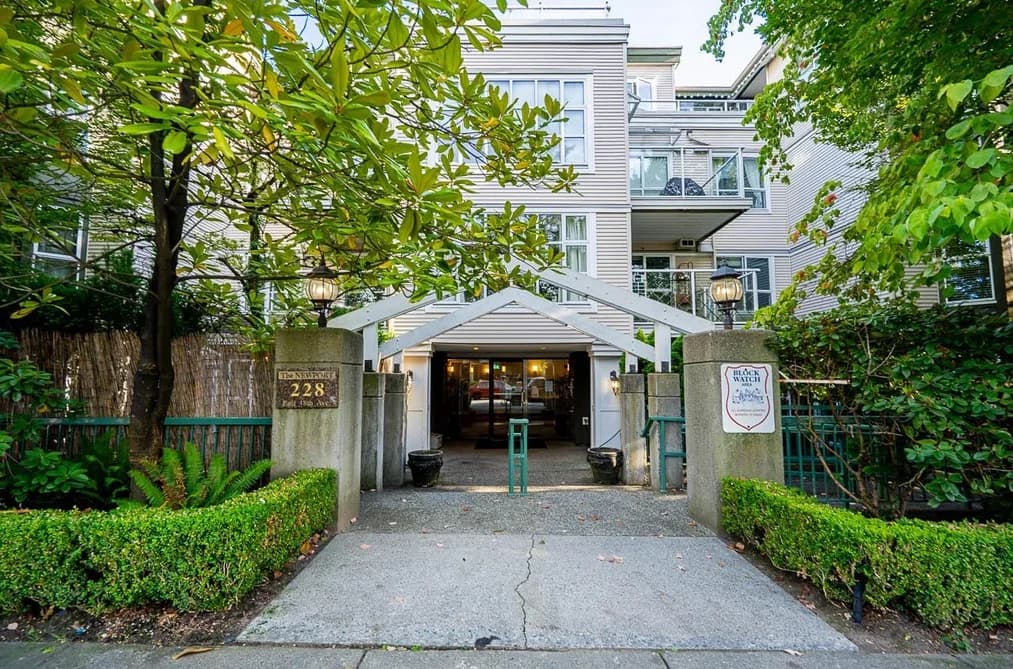 402 228 E 18TH AVENUE, Vancouver, BC — Residential for Sale - Main Photo